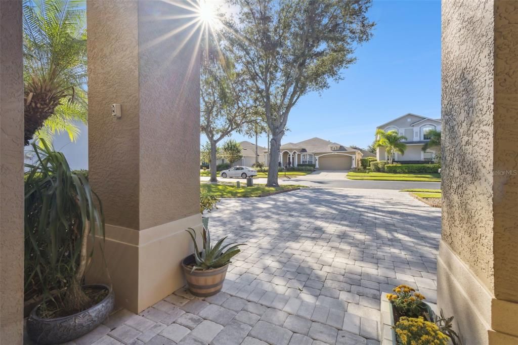 Под контрактом: $525,000 (4 спален, 2 ванн, 2141 Квадратных фут)