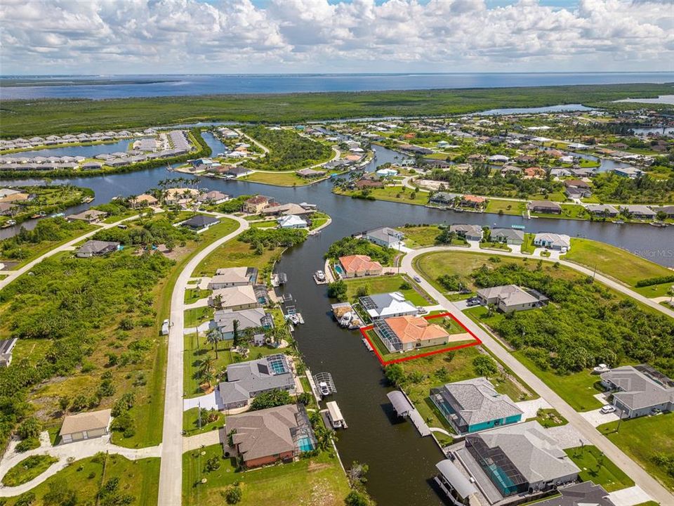 For Sale: $1,500,000 (3 beds, 2 baths, 2054 Square Feet)