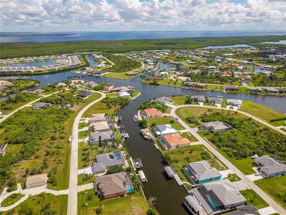 For Sale: $1,500,000 (3 beds, 2 baths, 2054 Square Feet)