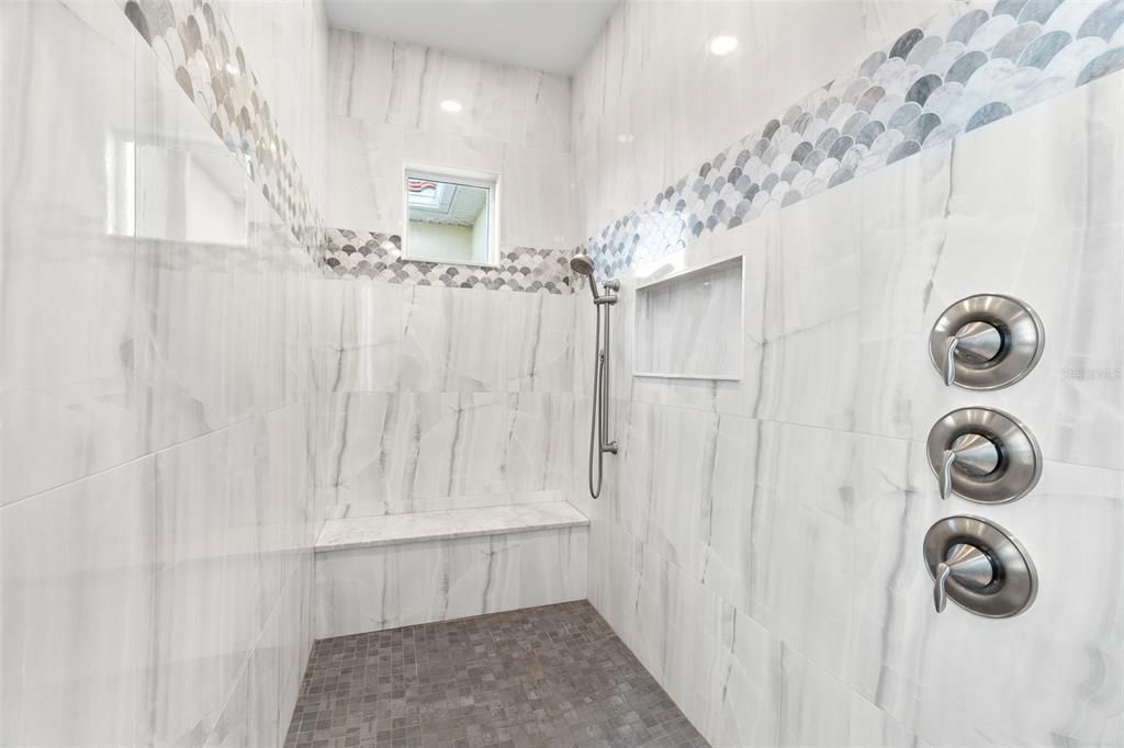 For Sale: $1,500,000 (3 beds, 2 baths, 2054 Square Feet)