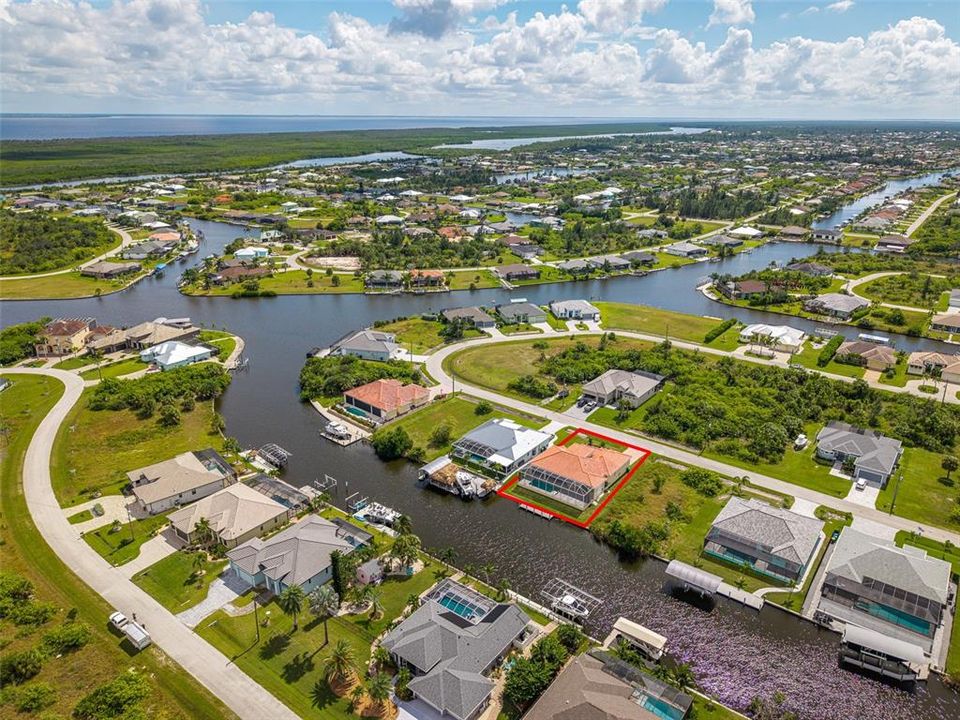 For Sale: $1,500,000 (3 beds, 2 baths, 2054 Square Feet)