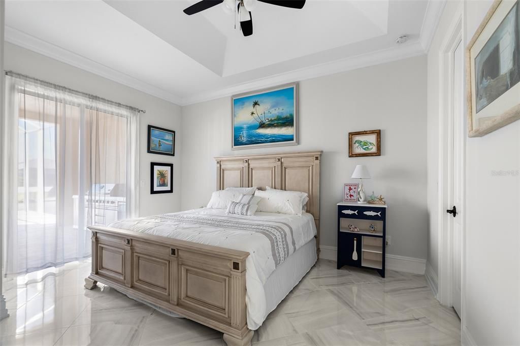 For Sale: $1,500,000 (3 beds, 2 baths, 2054 Square Feet)