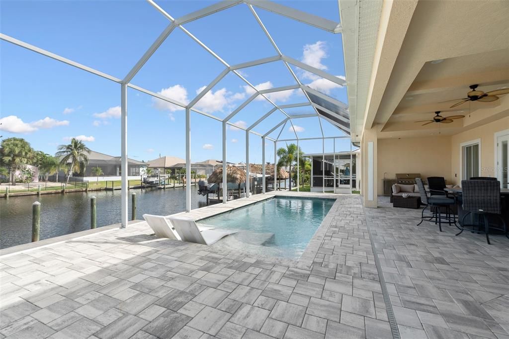 For Sale: $1,500,000 (3 beds, 2 baths, 2054 Square Feet)