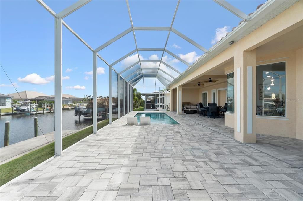 For Sale: $1,500,000 (3 beds, 2 baths, 2054 Square Feet)