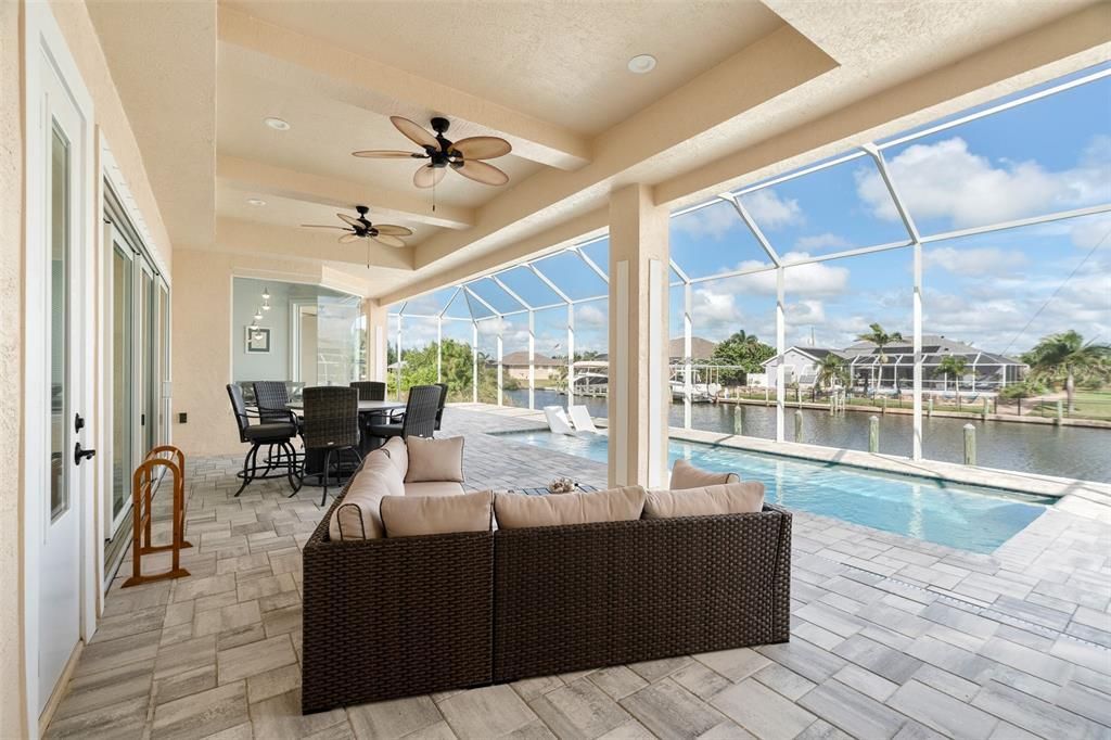 For Sale: $1,500,000 (3 beds, 2 baths, 2054 Square Feet)