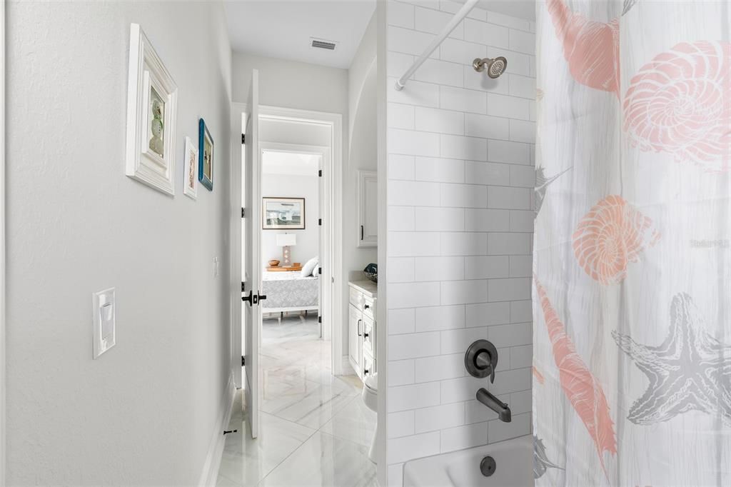 For Sale: $1,500,000 (3 beds, 2 baths, 2054 Square Feet)