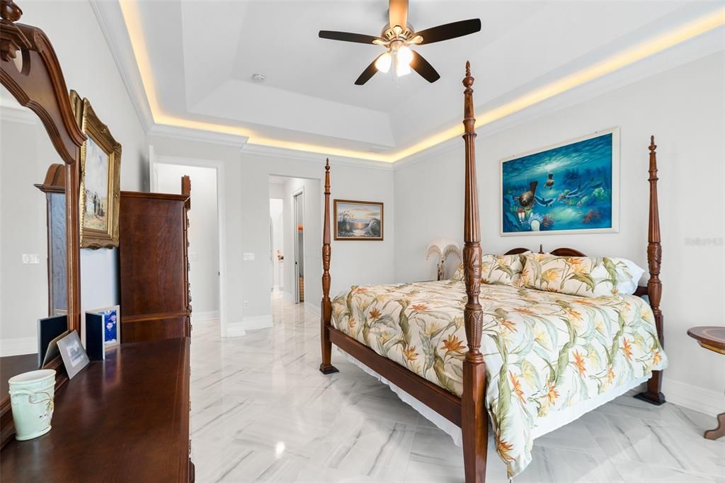 For Sale: $1,500,000 (3 beds, 2 baths, 2054 Square Feet)