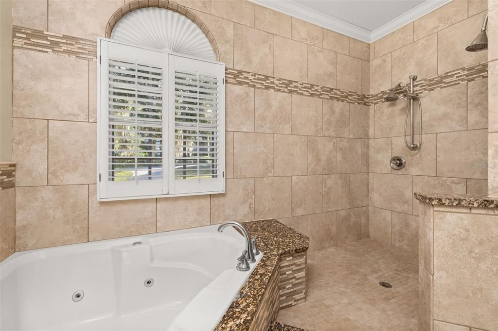 На продажу: $599,000 (5 спален, 4 ванн, 3067 Квадратных фут)