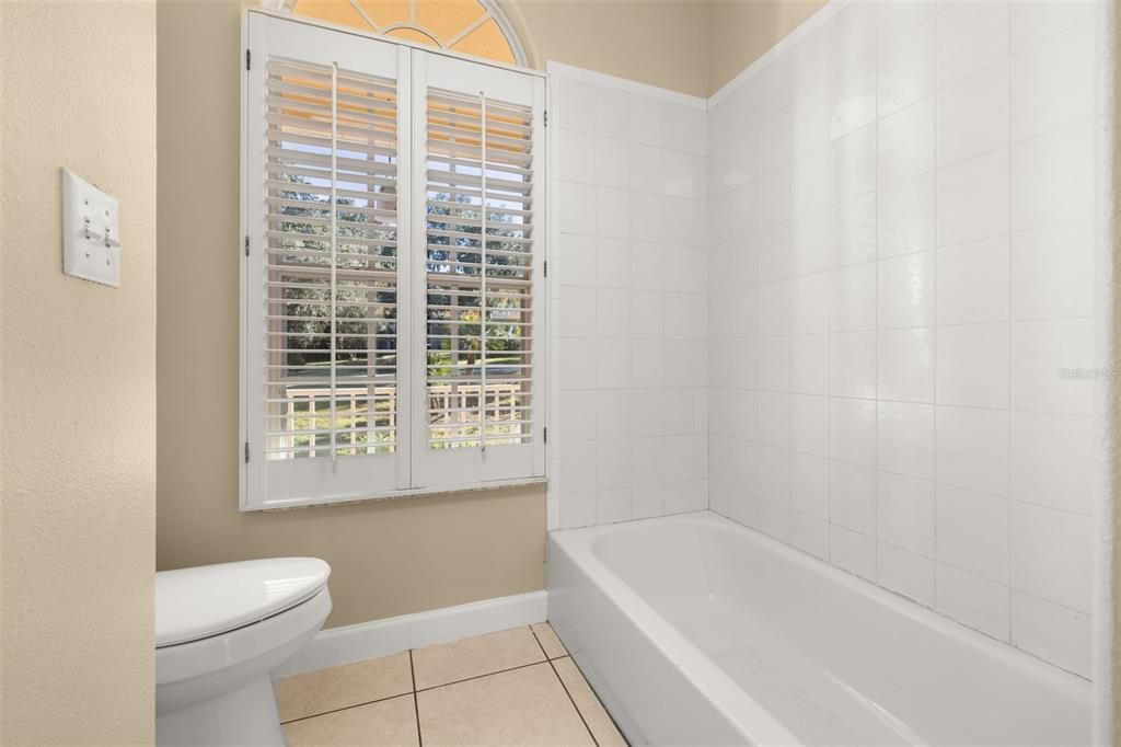 На продажу: $599,000 (5 спален, 4 ванн, 3067 Квадратных фут)