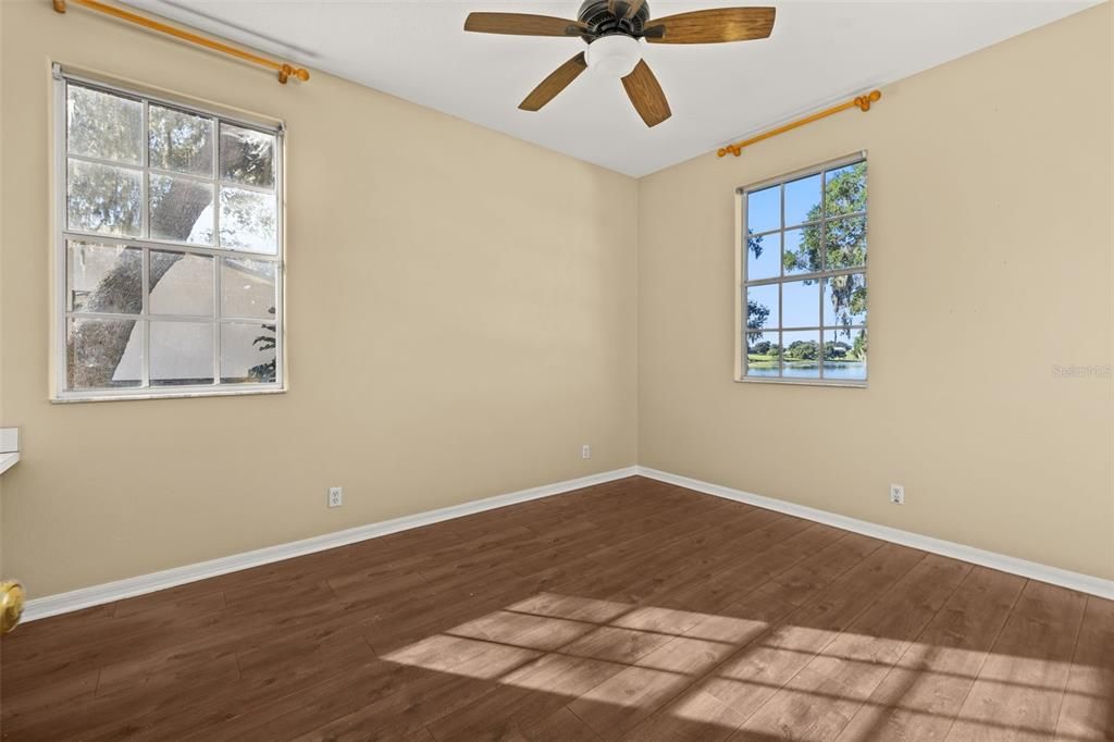 На продажу: $599,000 (5 спален, 4 ванн, 3067 Квадратных фут)