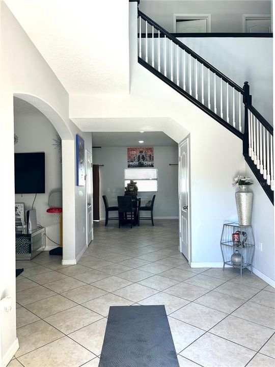 For Sale: $589,000 (5 beds, 3 baths, 3782 Square Feet)