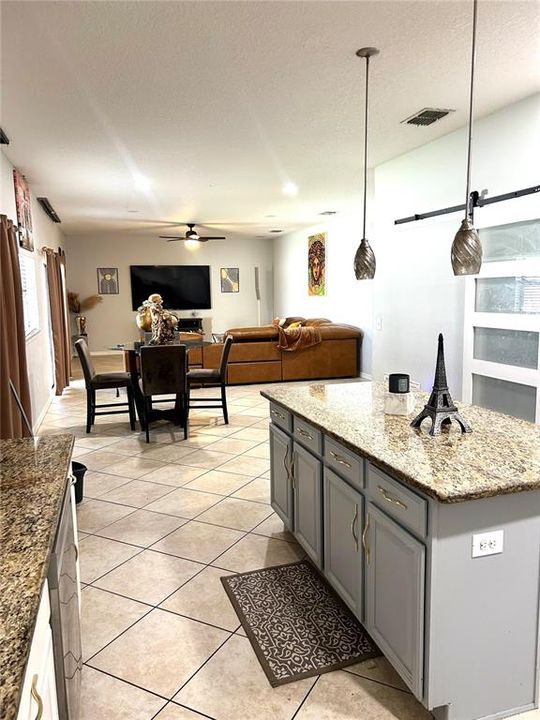 For Sale: $589,000 (5 beds, 3 baths, 3782 Square Feet)