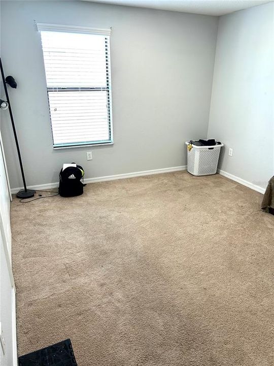 For Sale: $589,000 (5 beds, 3 baths, 3782 Square Feet)