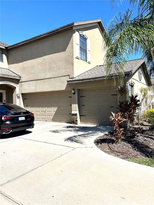 For Sale: $589,000 (5 beds, 3 baths, 3782 Square Feet)