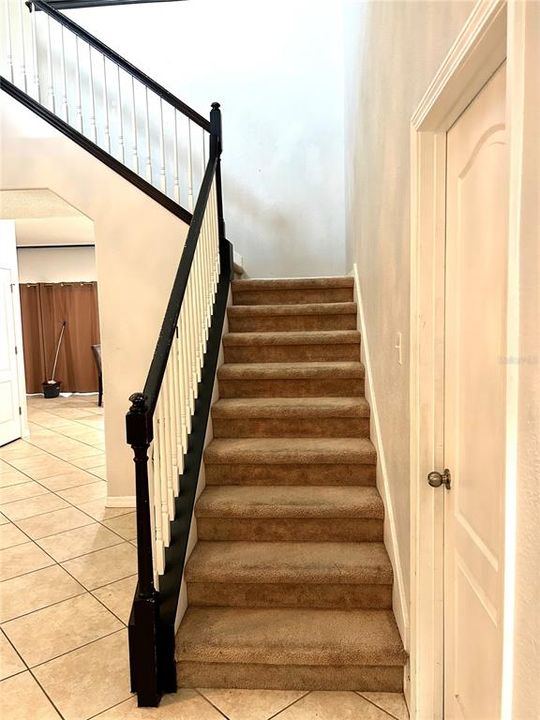 For Sale: $589,000 (5 beds, 3 baths, 3782 Square Feet)