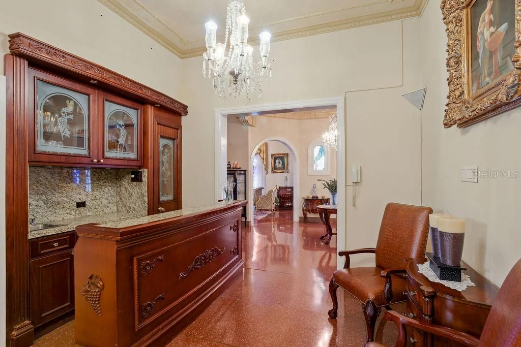 En Renta: $11,000 (4 camas, 5 baños, 3557 Pies cuadrados)