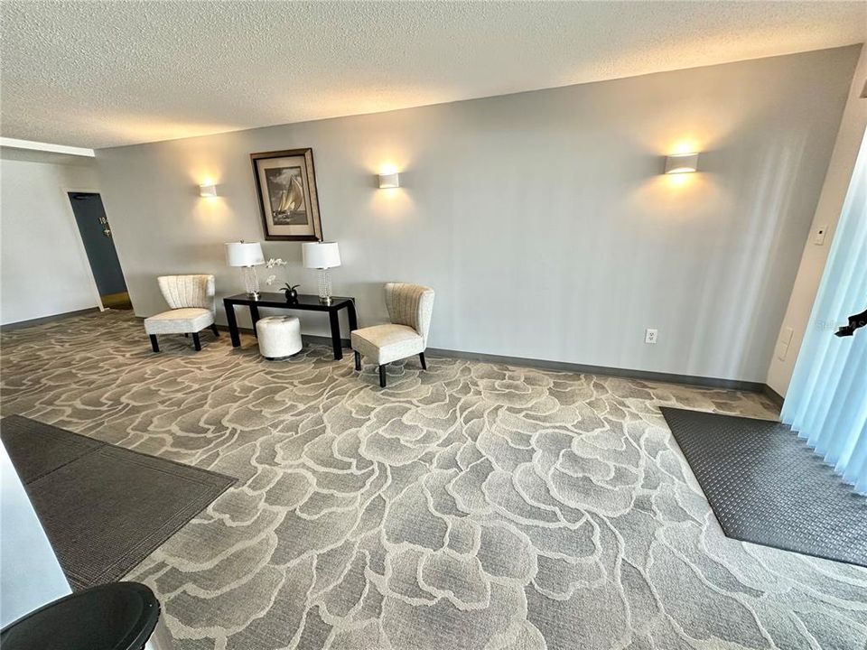 For Sale: $148,000 (1 beds, 1 baths, 628 Square Feet)