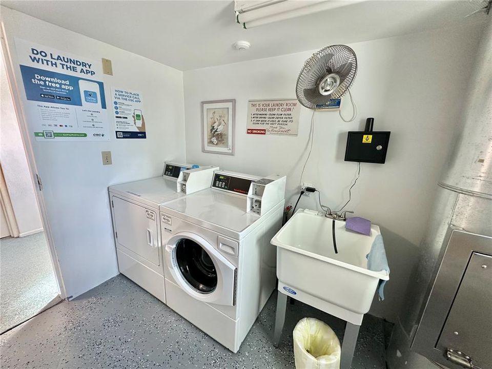 For Sale: $148,000 (1 beds, 1 baths, 628 Square Feet)