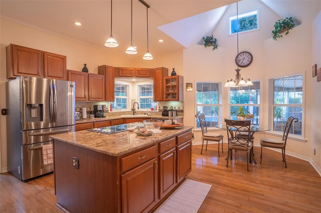 For Sale: $995,000 (4 beds, 3 baths, 3037 Square Feet)