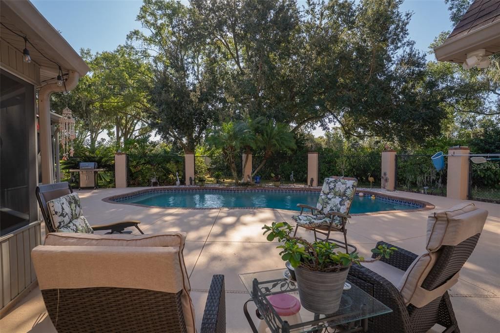 For Sale: $995,000 (4 beds, 3 baths, 3037 Square Feet)