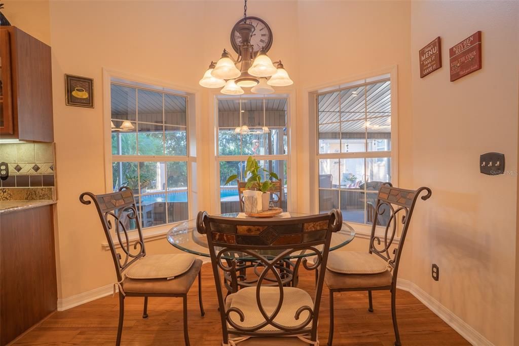 For Sale: $995,000 (4 beds, 3 baths, 3037 Square Feet)