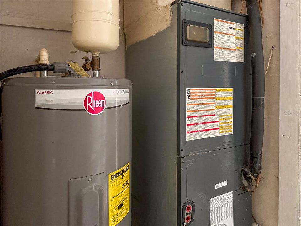 出租: $1,300 (1 贝兹, 1 浴室, 546 平方英尺)