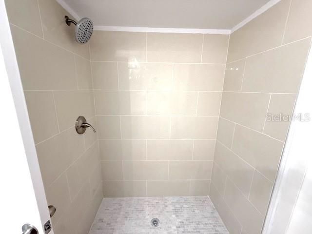 合同活跃: $1,795 (3 贝兹, 2 浴室, 2047 平方英尺)