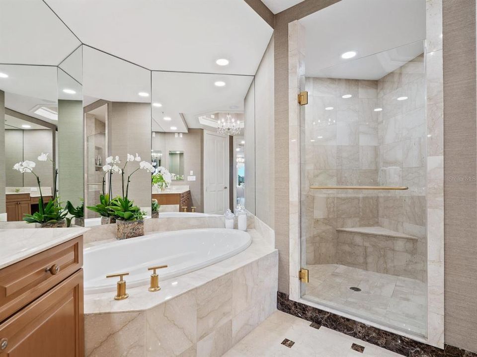 На продажу: $3,360,000 (3 спален, 3 ванн, 2799 Квадратных фут)