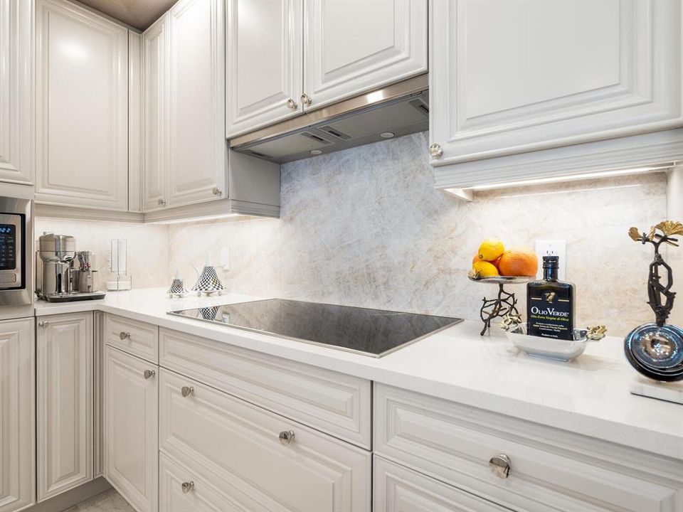 На продажу: $3,360,000 (3 спален, 3 ванн, 2799 Квадратных фут)