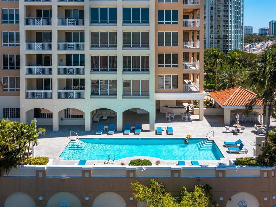 На продажу: $3,360,000 (3 спален, 3 ванн, 2799 Квадратных фут)