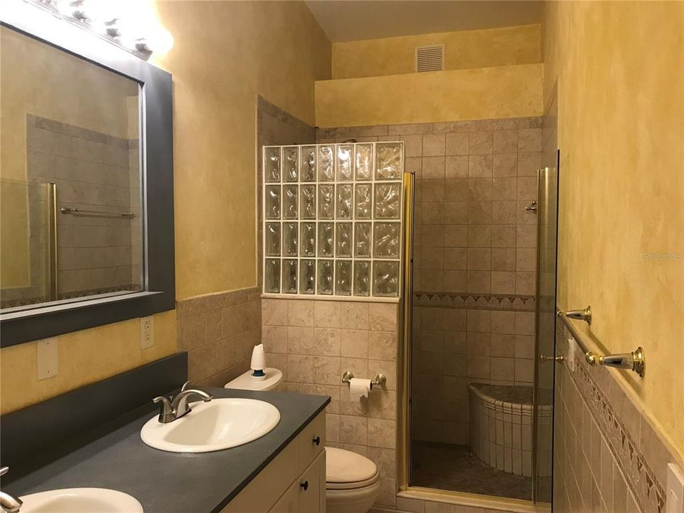 En Renta: $1,795 (3 camas, 2 baños, 1080 Pies cuadrados)