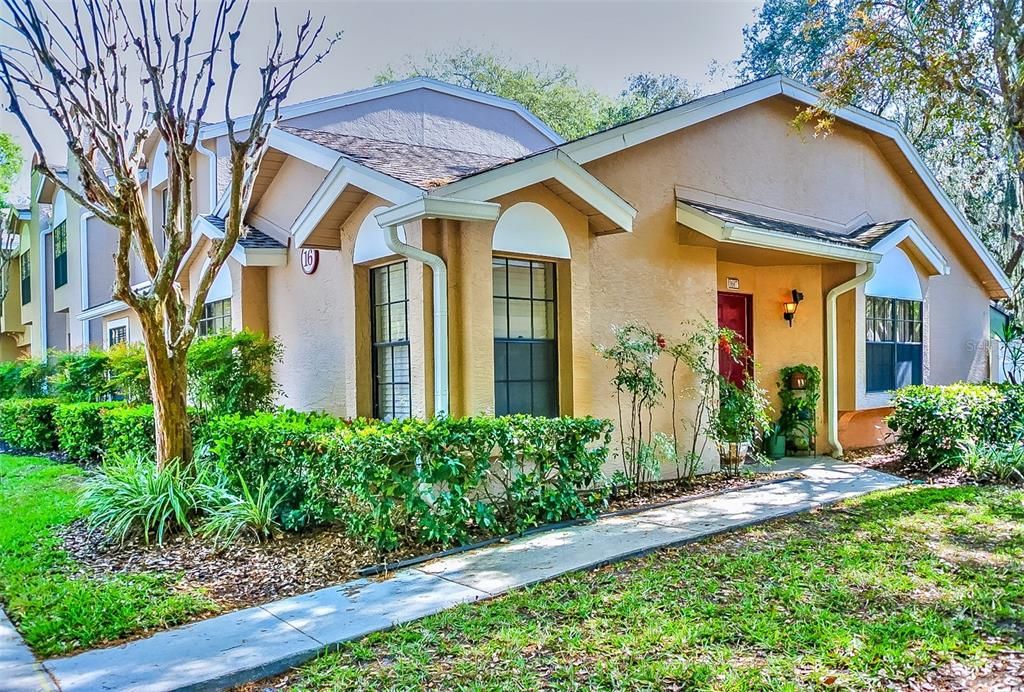 En Renta: $1,795 (3 camas, 2 baños, 1080 Pies cuadrados)