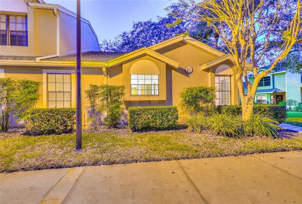 En Renta: $1,795 (3 camas, 2 baños, 1080 Pies cuadrados)