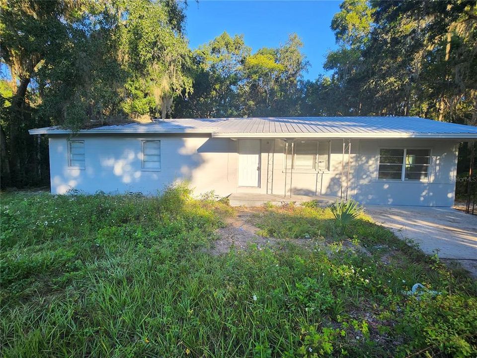 Recently Rented: $1,595 (4 beds, 2 baths, 1104 Square Feet)