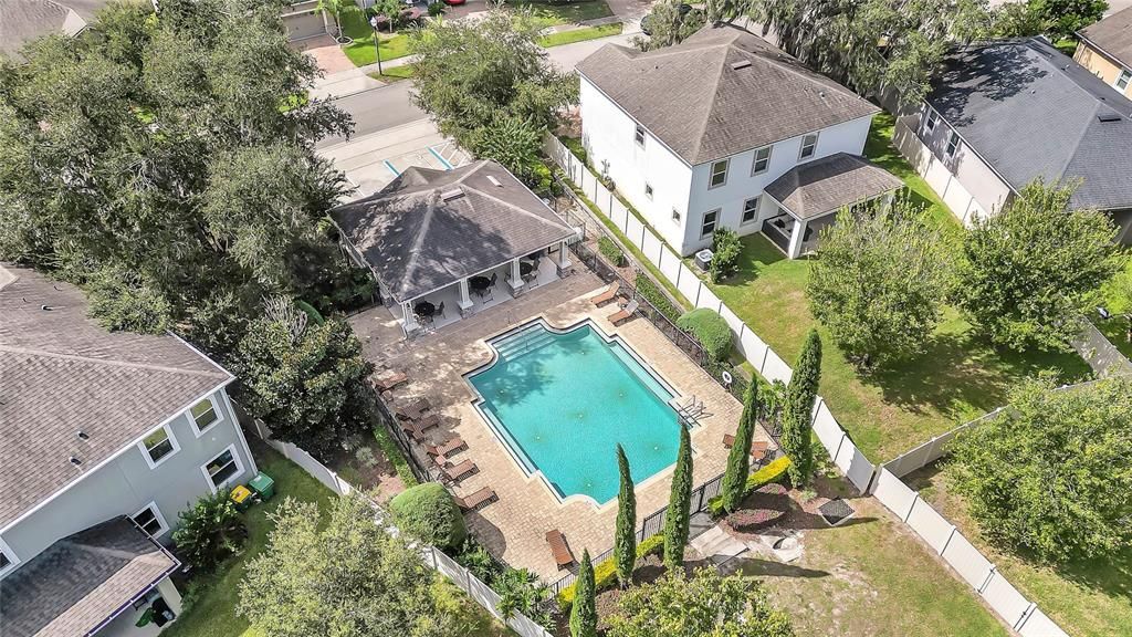 En Venta: $439,000 (3 camas, 2 baños, 2240 Pies cuadrados)