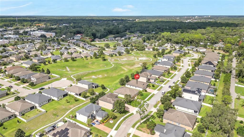 En Venta: $439,000 (3 camas, 2 baños, 2240 Pies cuadrados)