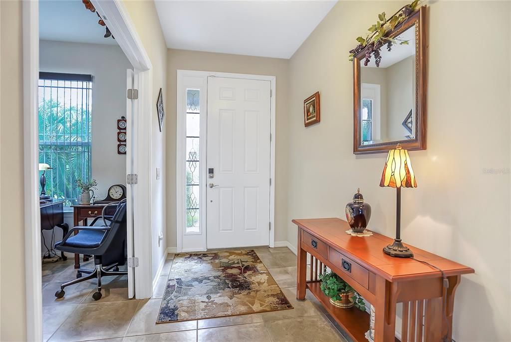 En Venta: $439,000 (3 camas, 2 baños, 2240 Pies cuadrados)