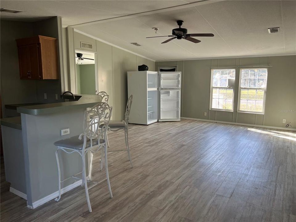 En Venta: $179,900 (3 camas, 2 baños, 1188 Pies cuadrados)