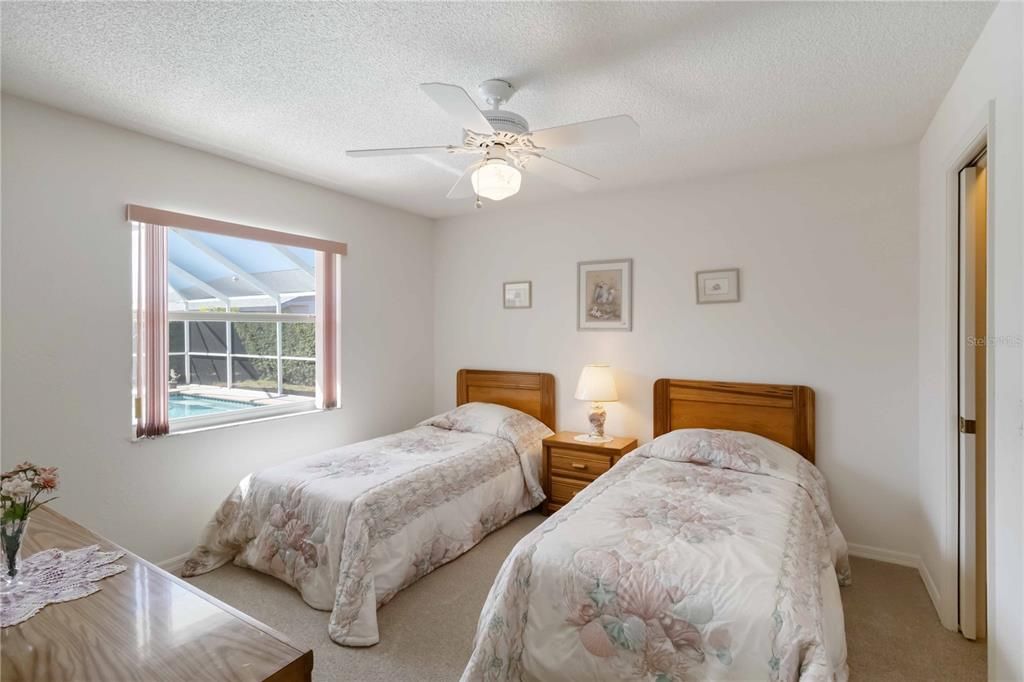 For Sale: $495,000 (3 beds, 2 baths, 2074 Square Feet)