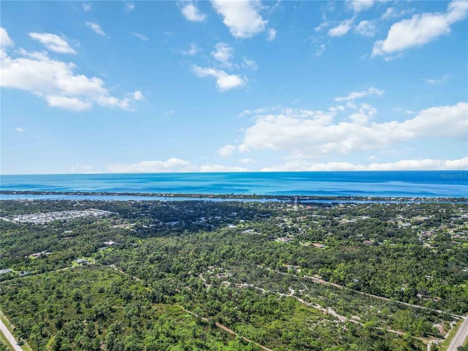 For Sale: $495,000 (3 beds, 2 baths, 2074 Square Feet)