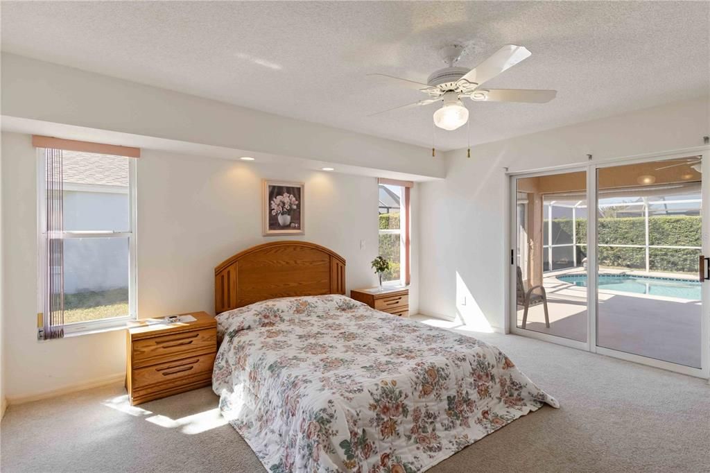 For Sale: $495,000 (3 beds, 2 baths, 2074 Square Feet)