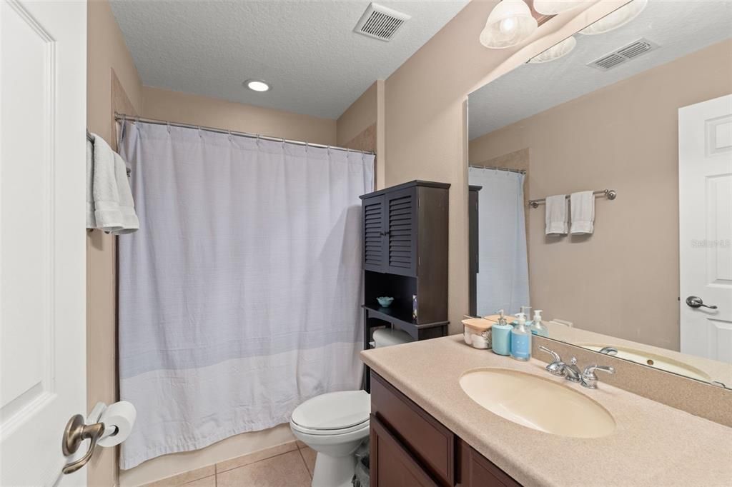 На продажу: $435,000 (3 спален, 2 ванн, 2177 Квадратных фут)