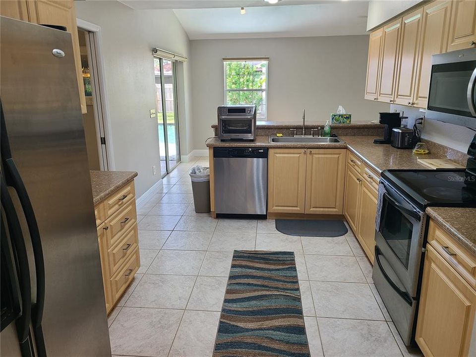 待售: $594,900 (3 贝兹, 2 浴室, 1718 平方英尺)