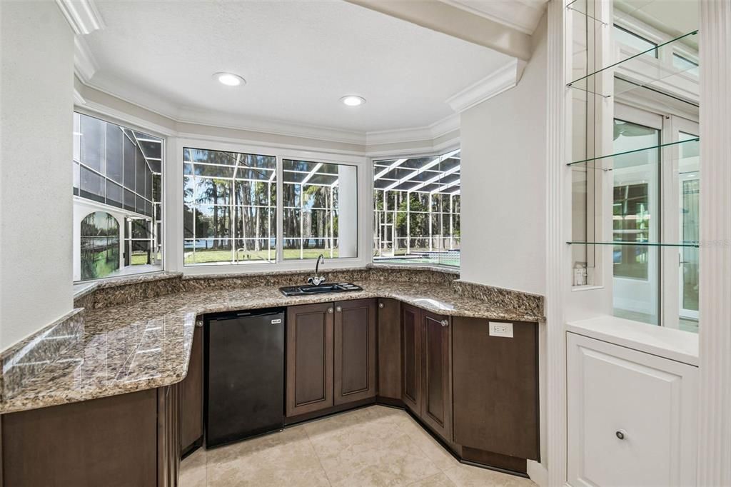 待售: $2,950,000 (7 贝兹, 7 浴室, 6803 平方英尺)