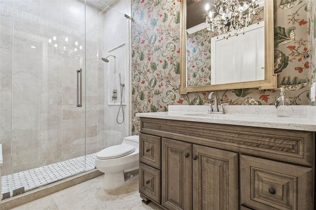 待售: $2,950,000 (7 贝兹, 7 浴室, 6803 平方英尺)