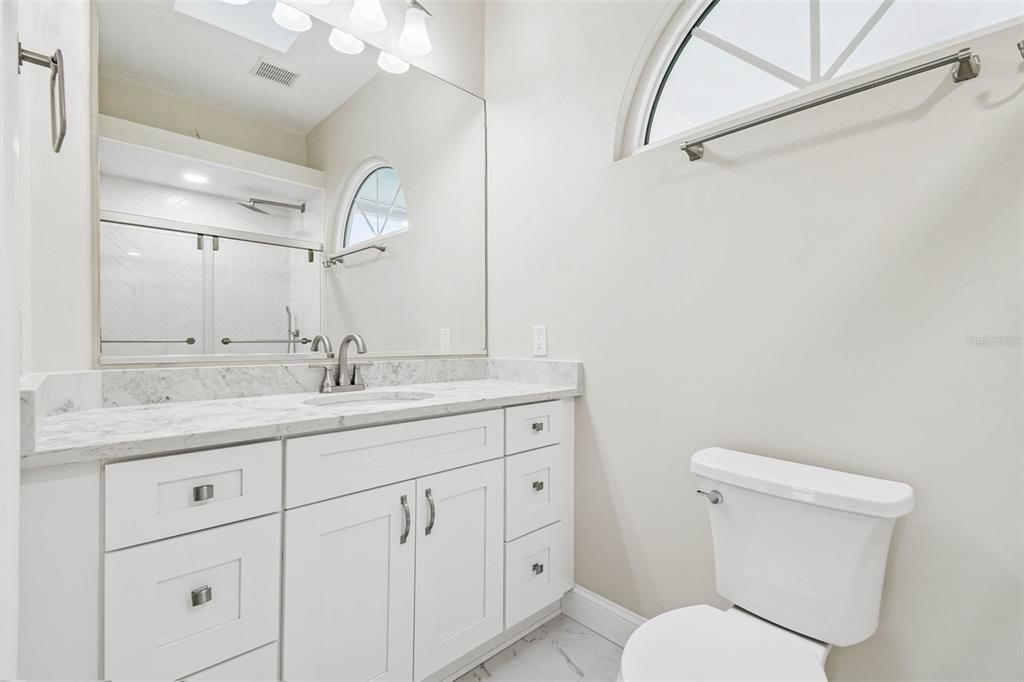 待售: $2,950,000 (7 贝兹, 7 浴室, 6803 平方英尺)