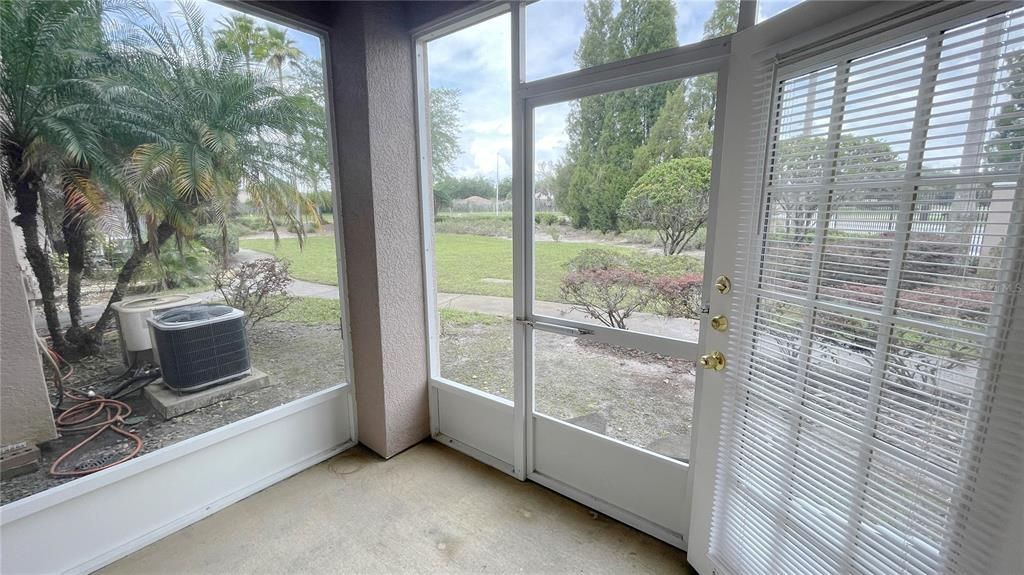 For Sale: $209,000 (2 beds, 2 baths, 1340 Square Feet)