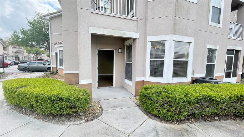 For Sale: $209,000 (2 beds, 2 baths, 1340 Square Feet)