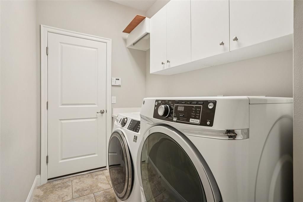 待售: $550,000 (3 贝兹, 2 浴室, 1859 平方英尺)