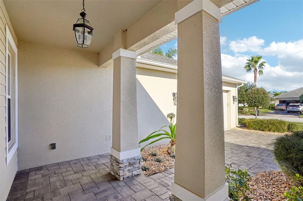 待售: $550,000 (3 贝兹, 2 浴室, 1859 平方英尺)